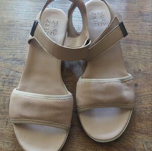 Naturalizer Beige Strap Sandals